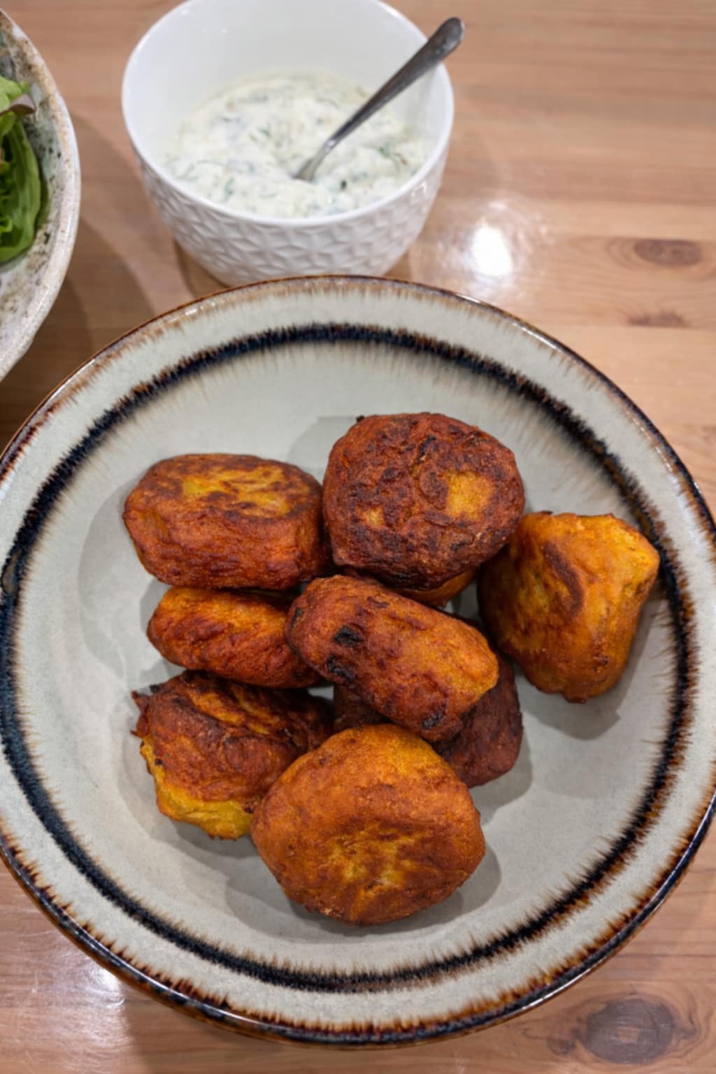 Falafels de lentilles corail & sauce au yaourt citronné
